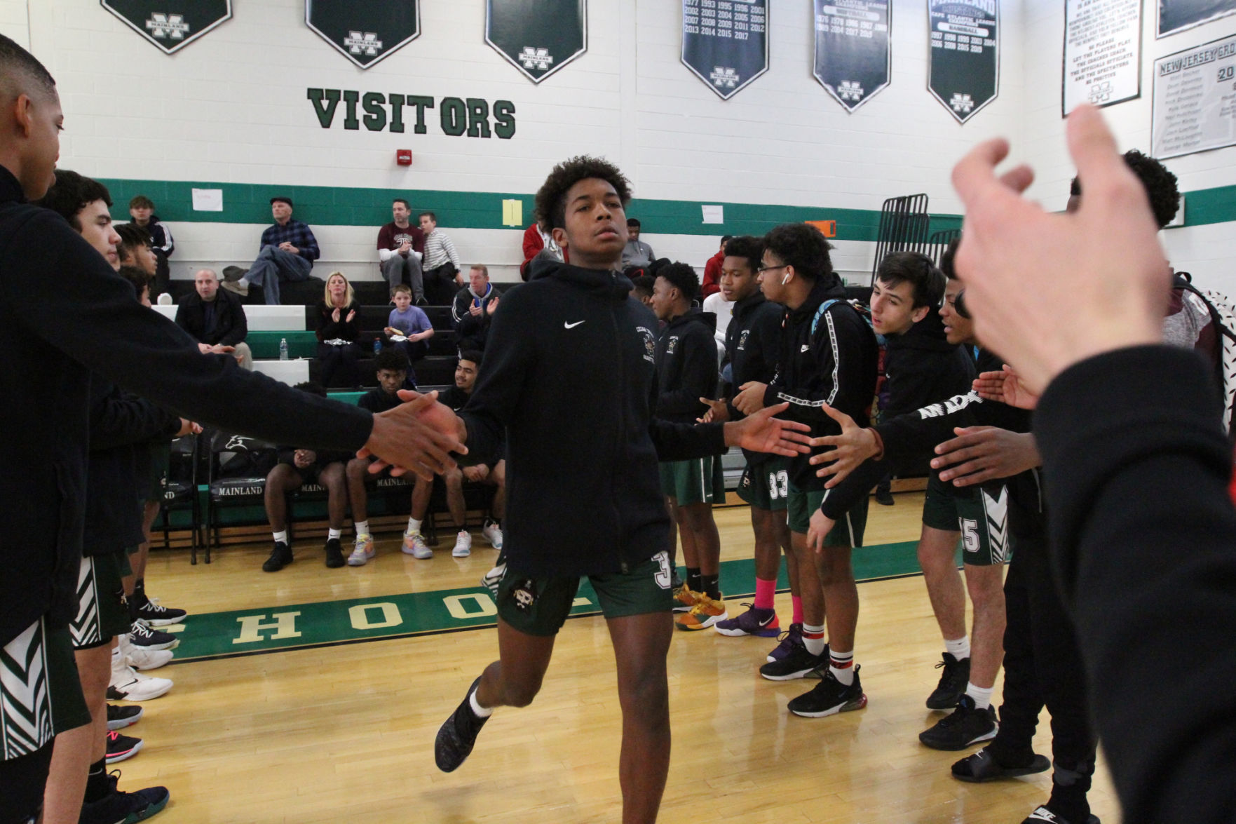 Mainland Cedar Creek boys basketball
